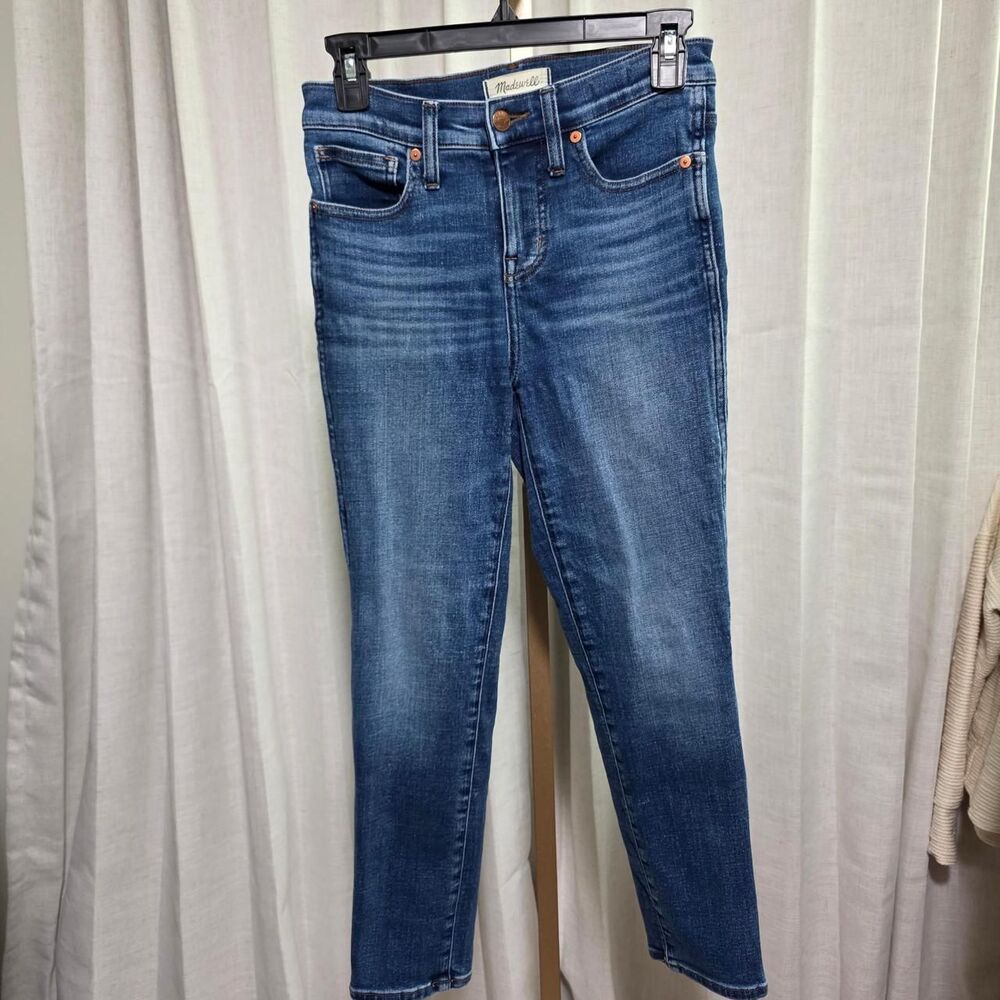 Madewell Women's Blue and Navy Jeans